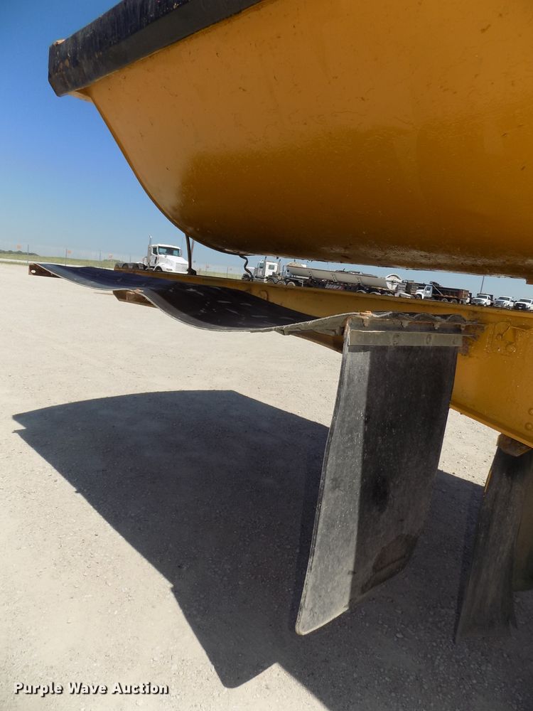 image for item DG2634 2006 Sidumpr side dump trailer