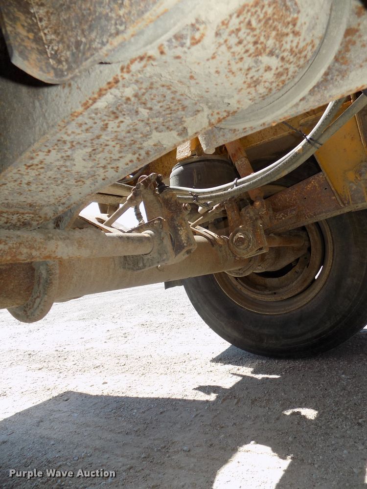 image for item DG2634 2006 Sidumpr side dump trailer