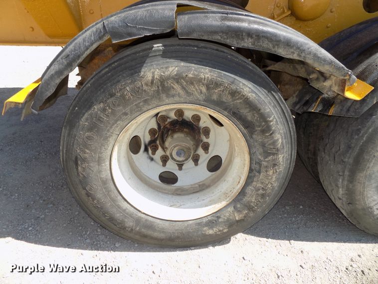 image for item DG2634 2006 Sidumpr side dump trailer