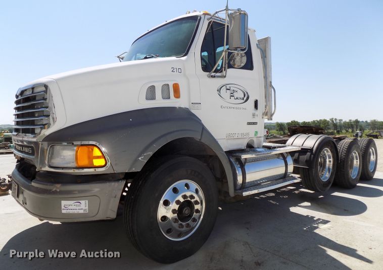 image for item DG2635 2001 Sterling A-Line  semi truck