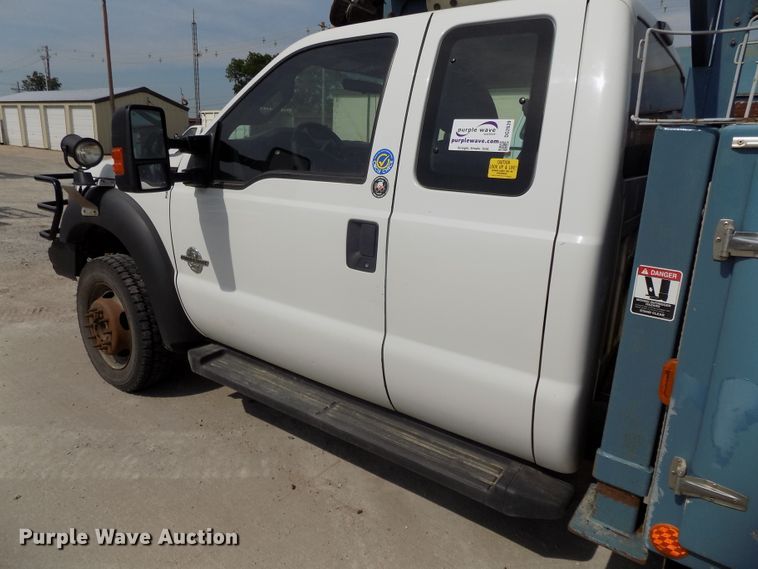 image for item DG2639 2012 Ford F550 Super Duty  SuperCab bucket truck
