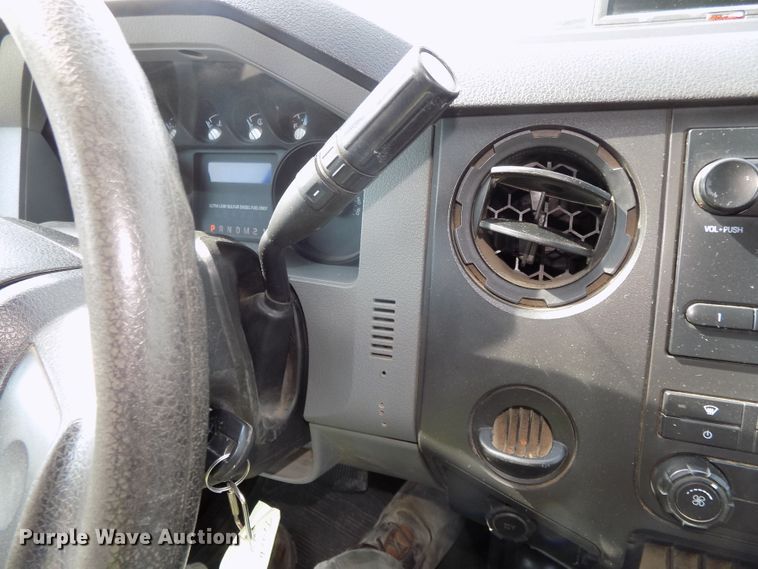 image for item DG2639 2012 Ford F550 Super Duty  SuperCab bucket truck