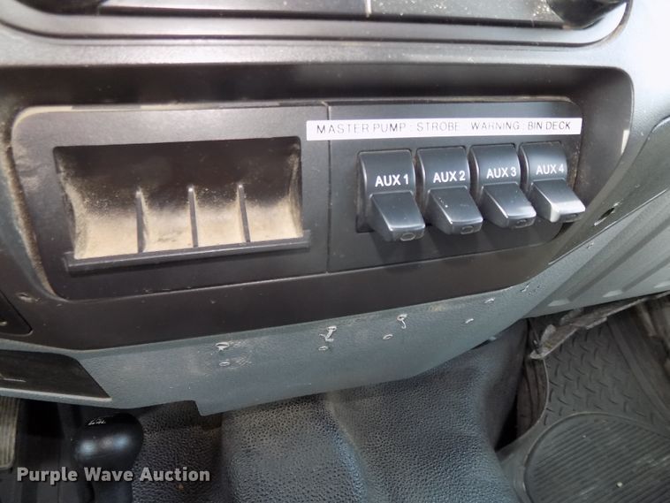 image for item DG2639 2012 Ford F550 Super Duty  SuperCab bucket truck