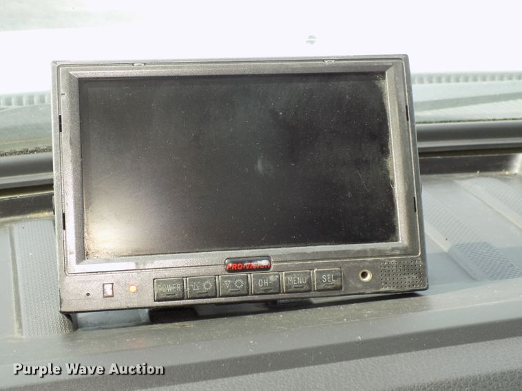 image for item DG2639 2012 Ford F550 Super Duty  SuperCab bucket truck