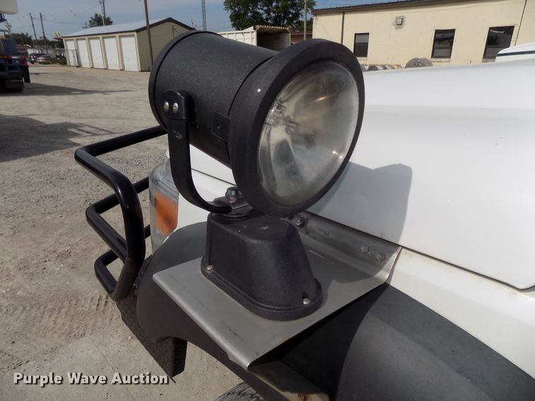 image for item DG2639 2012 Ford F550 Super Duty  SuperCab bucket truck