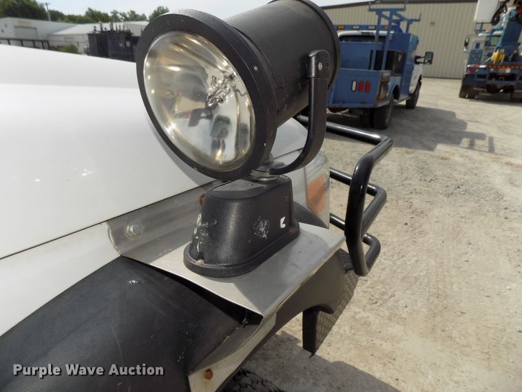 image for item DG2639 2012 Ford F550 Super Duty  SuperCab bucket truck