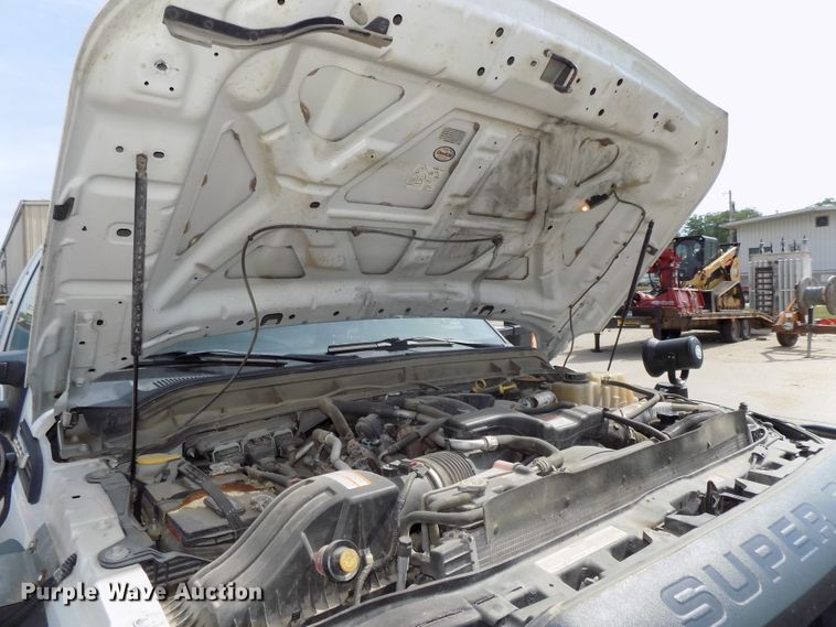 image for item DG2639 2012 Ford F550 Super Duty  SuperCab bucket truck