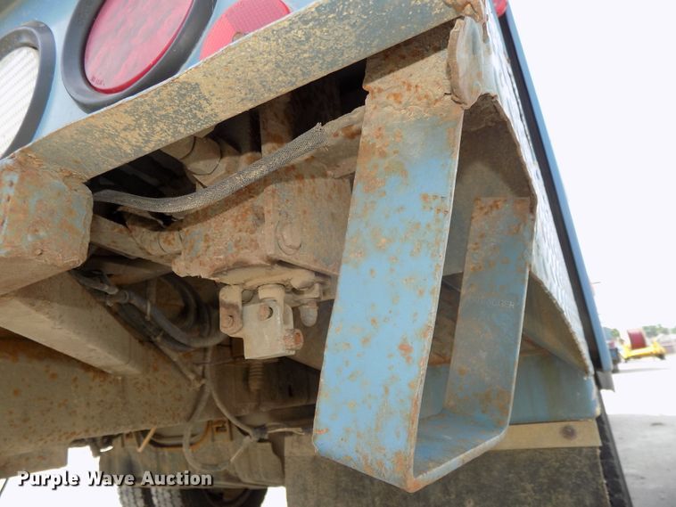 image for item DG2639 2012 Ford F550 Super Duty  SuperCab bucket truck