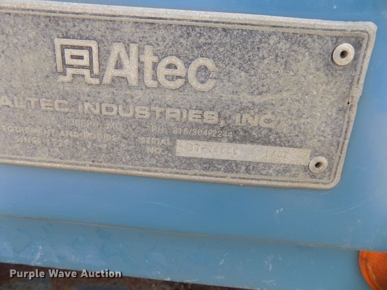 image for item DG2639 2012 Ford F550 Super Duty  SuperCab bucket truck