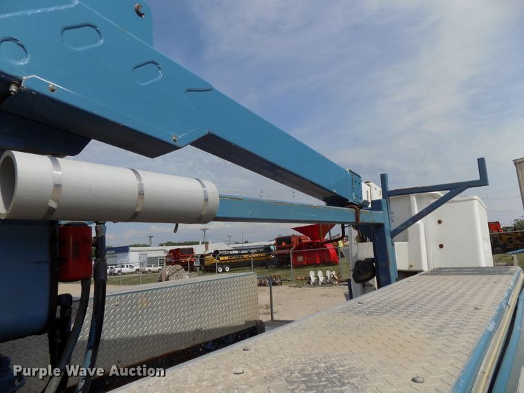 image for item DG2639 2012 Ford F550 Super Duty  SuperCab bucket truck