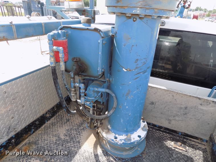 image for item DG2639 2012 Ford F550 Super Duty  SuperCab bucket truck