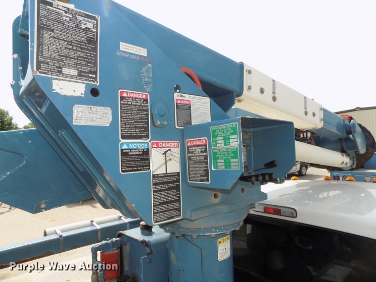 image for item DG2639 2012 Ford F550 Super Duty  SuperCab bucket truck