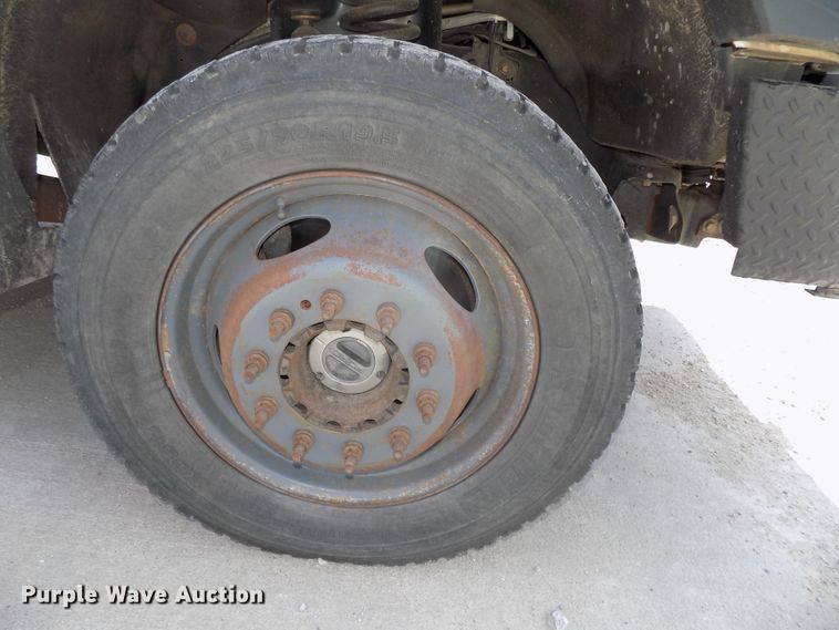 image for item DG2639 2012 Ford F550 Super Duty  SuperCab bucket truck