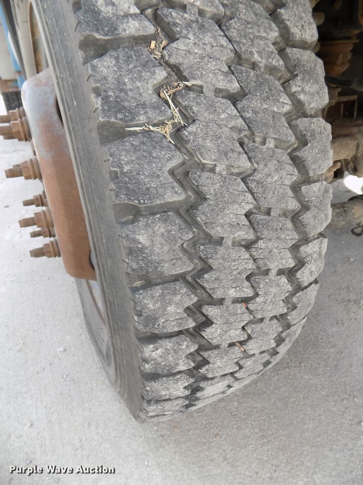 image for item DG2639 2012 Ford F550 Super Duty  SuperCab bucket truck