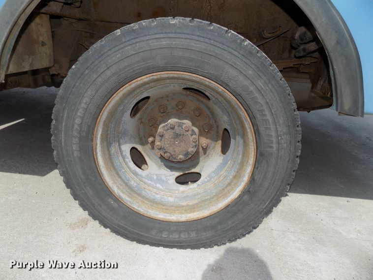 image for item DG2639 2012 Ford F550 Super Duty  SuperCab bucket truck