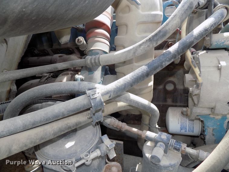 image for item DG2640 1996 International 4900  dump truck