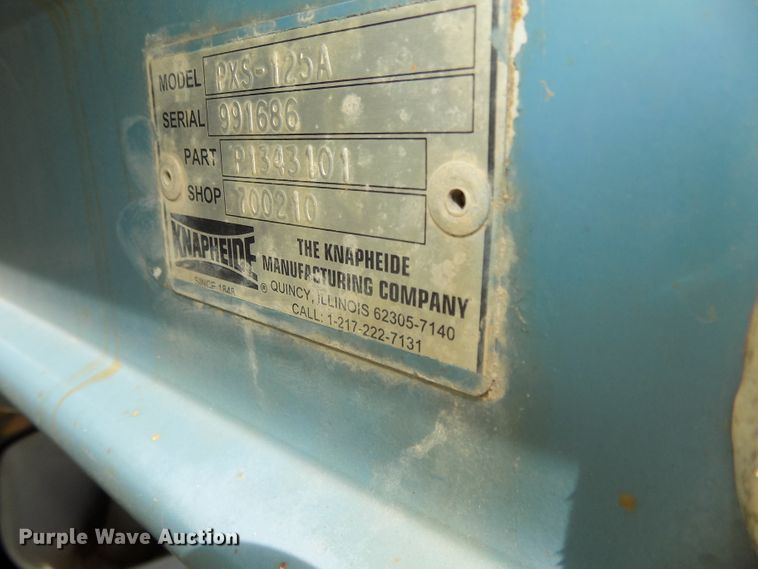 image for item DG2640 1996 International 4900  dump truck