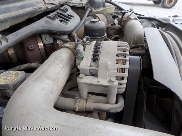 image for item DG2641 2004 Ford F550 Super Duty XL  dump truck