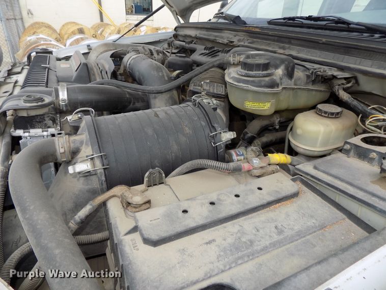 image for item DG2641 2004 Ford F550 Super Duty XL  dump truck