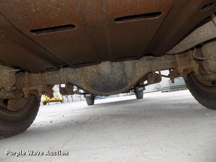 image for item DG2641 2004 Ford F550 Super Duty XL  dump truck