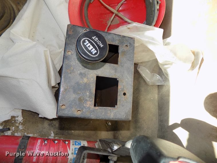 image for item DG2644 1993 International 4700  dump truck