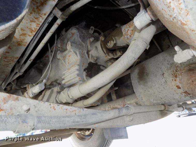 image for item DG2644 1993 International 4700  dump truck