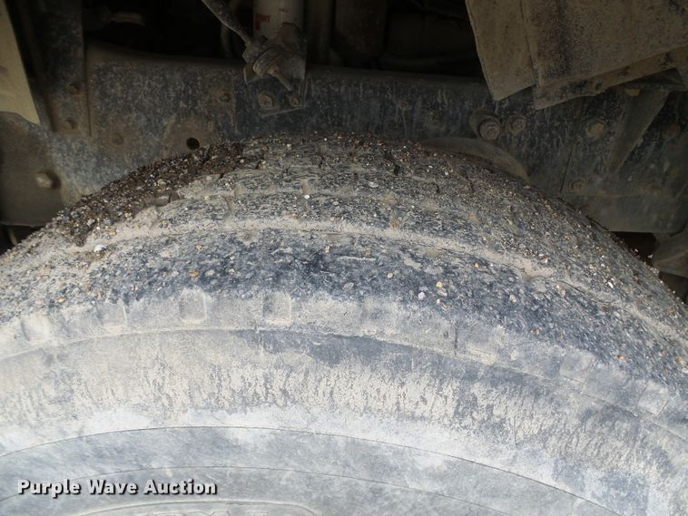 image for item DG5716 1997 Mack CL713 dump truck