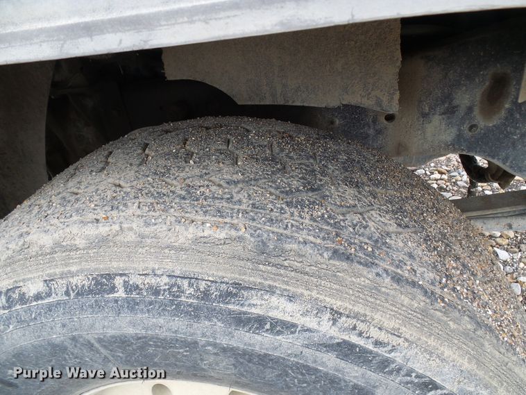 image for item DG5716 1997 Mack CL713 dump truck