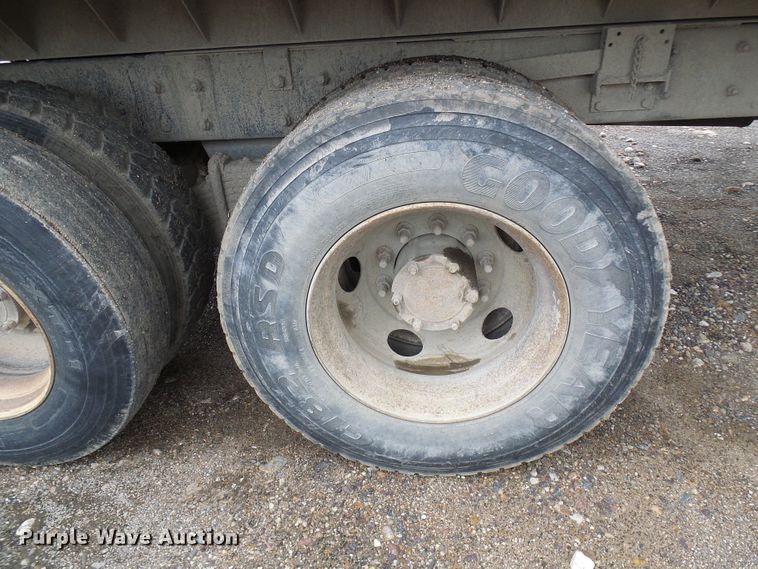 image for item DG5716 1997 Mack CL713 dump truck