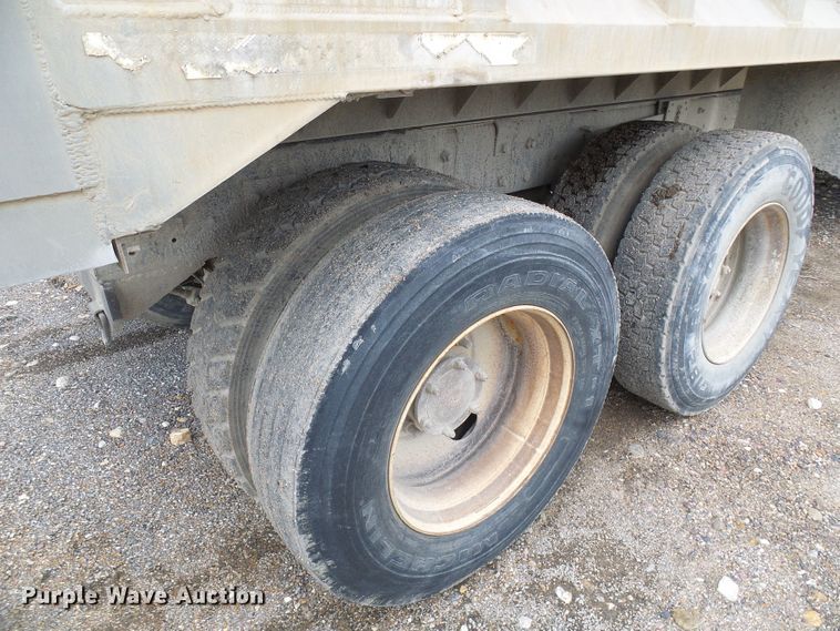 image for item DG5716 1997 Mack CL713 dump truck