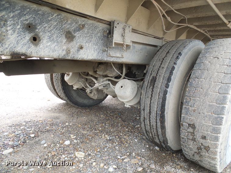 image for item DG5716 1997 Mack CL713 dump truck