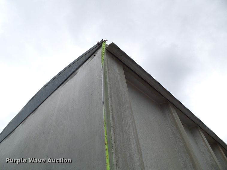 image for item DG5716 1997 Mack CL713 dump truck