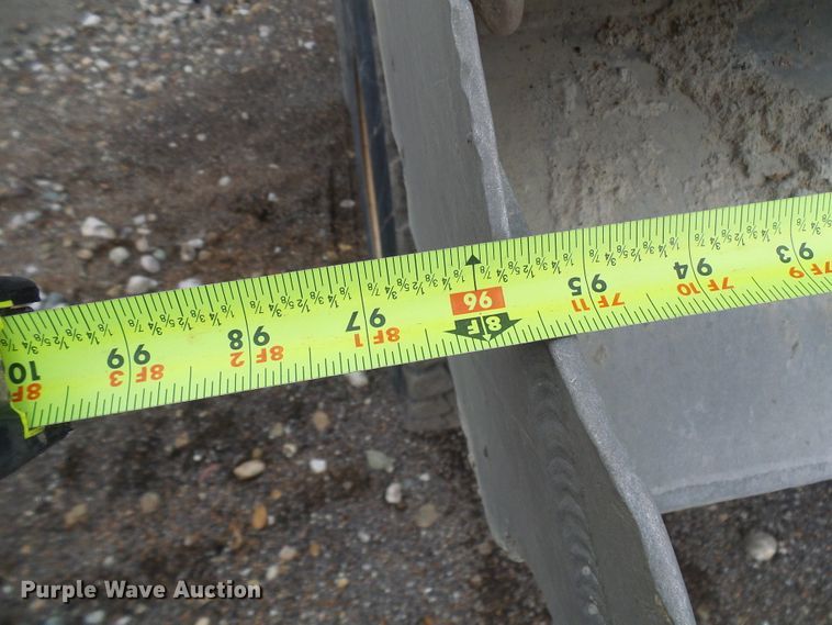 image for item DG5716 1997 Mack CL713 dump truck