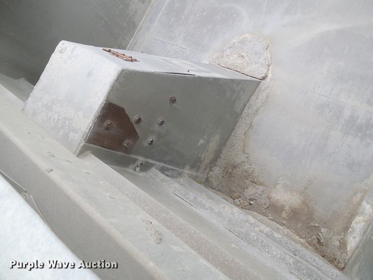 image for item DG5716 1997 Mack CL713 dump truck