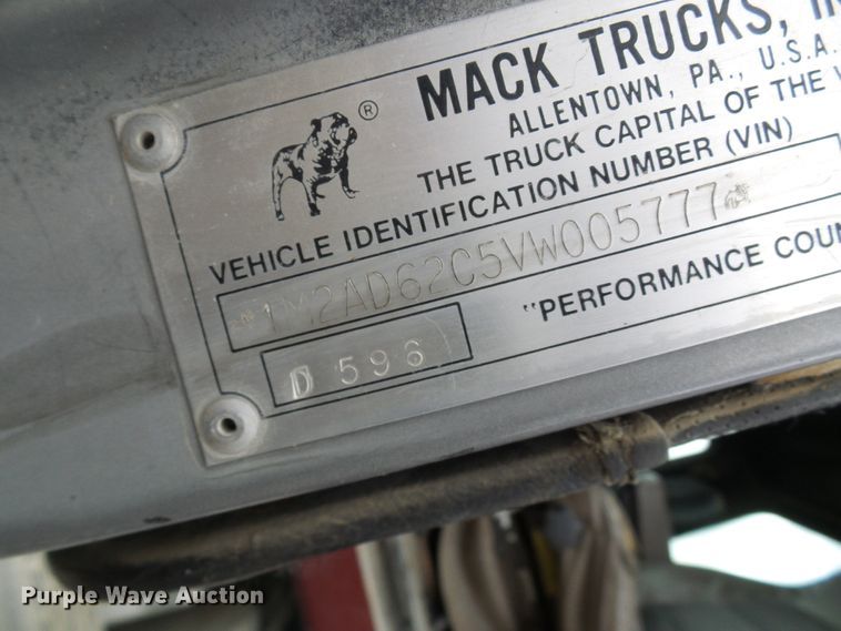 image for item DG5716 1997 Mack CL713 dump truck