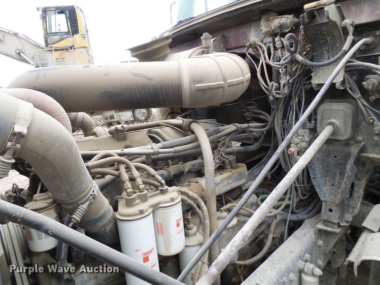 image for item DG5716 1997 Mack CL713 dump truck