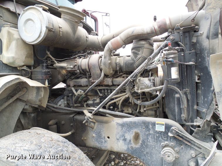 image for item DG5716 1997 Mack CL713 dump truck