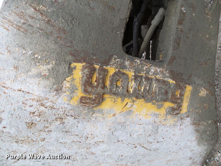 image for item DG5717 1999 Caterpillar 345B  material handler hydraulic excavator