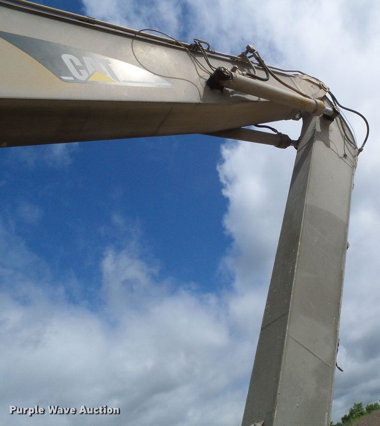 image for item DG5717 1999 Caterpillar 345B  material handler hydraulic excavator