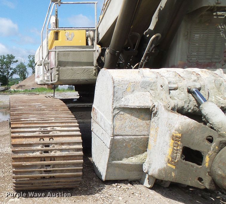 image for item DG5717 1999 Caterpillar 345B  material handler hydraulic excavator