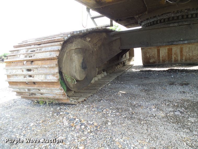 image for item DG5717 1999 Caterpillar 345B  material handler hydraulic excavator