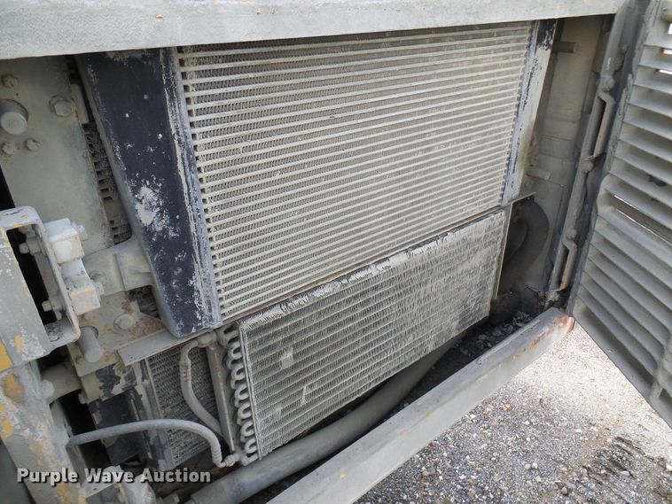 image for item DG5717 1999 Caterpillar 345B  material handler hydraulic excavator