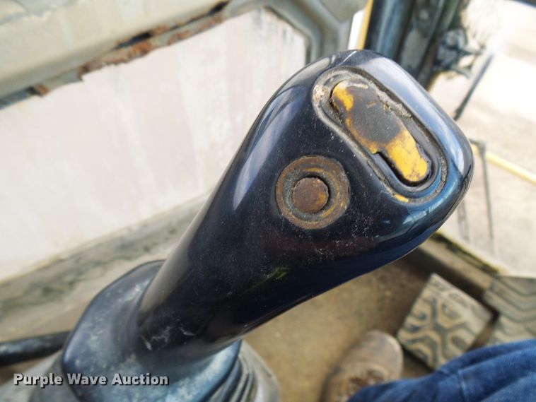 image for item DG5717 1999 Caterpillar 345B  material handler hydraulic excavator