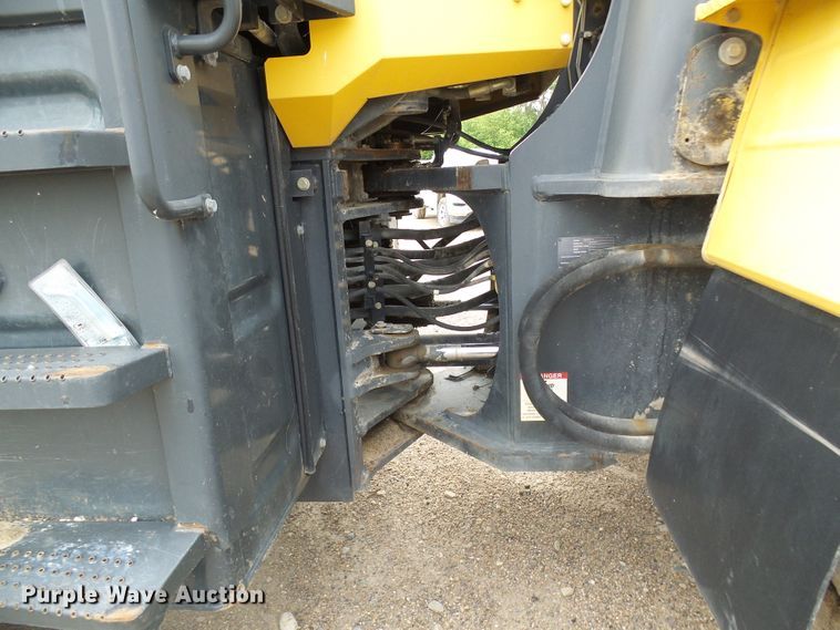 image for item DG5718 2006 Komatsu WA480-5L  wheel loader