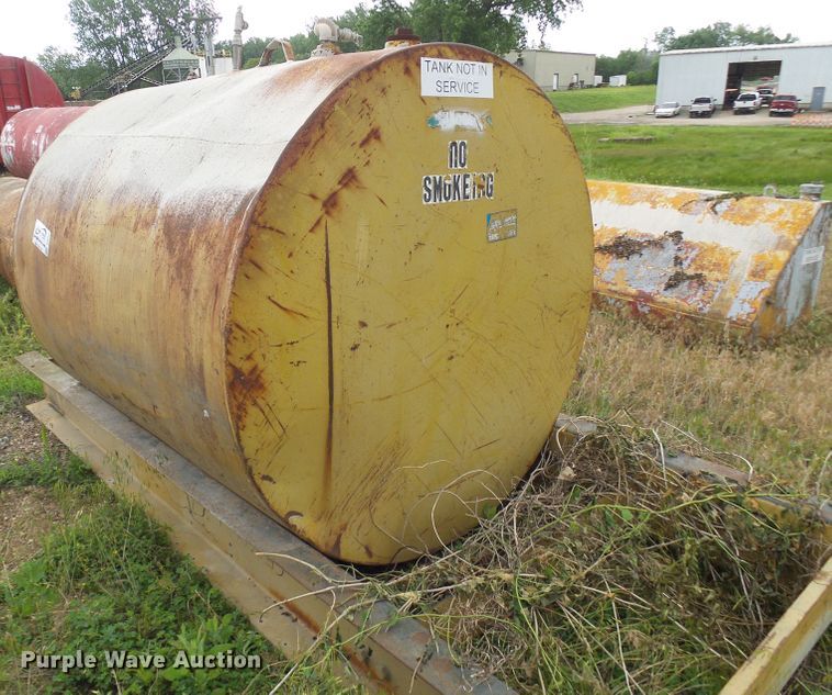 image for item DG5732 Fuel tank