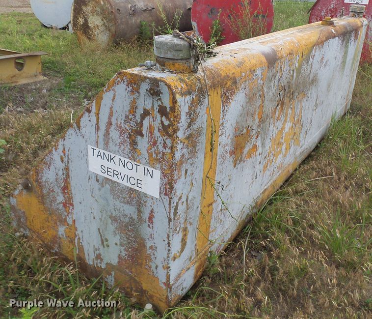 image for item DG5733 Fuel tank