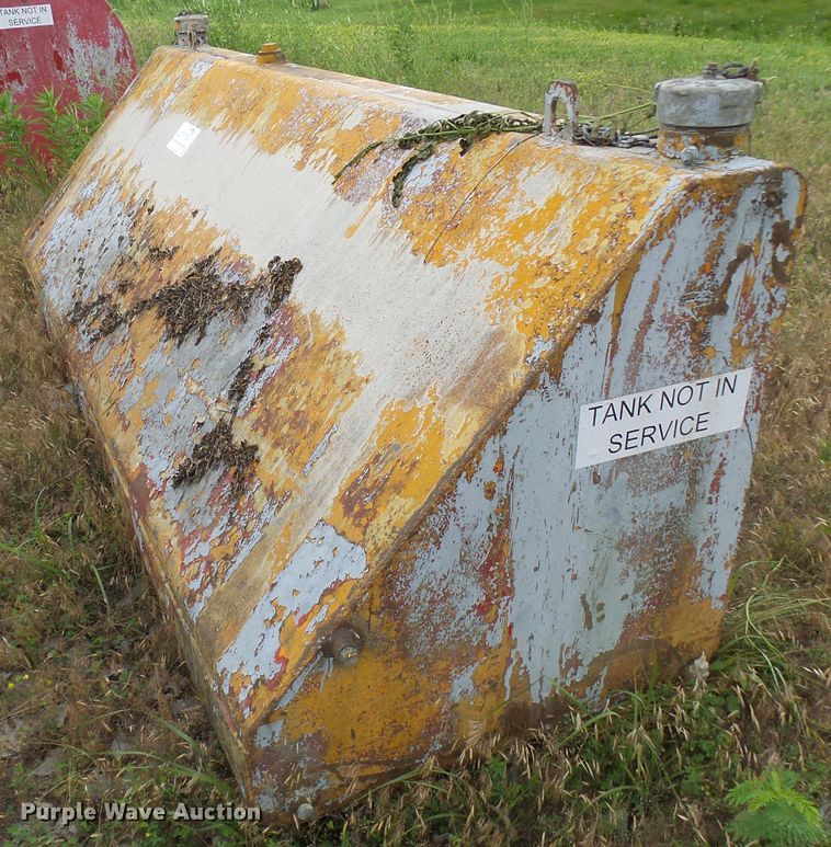 image for item DG5733 Fuel tank