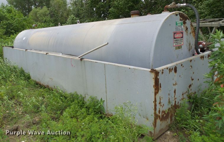 image for item DG5735 Fuel tank