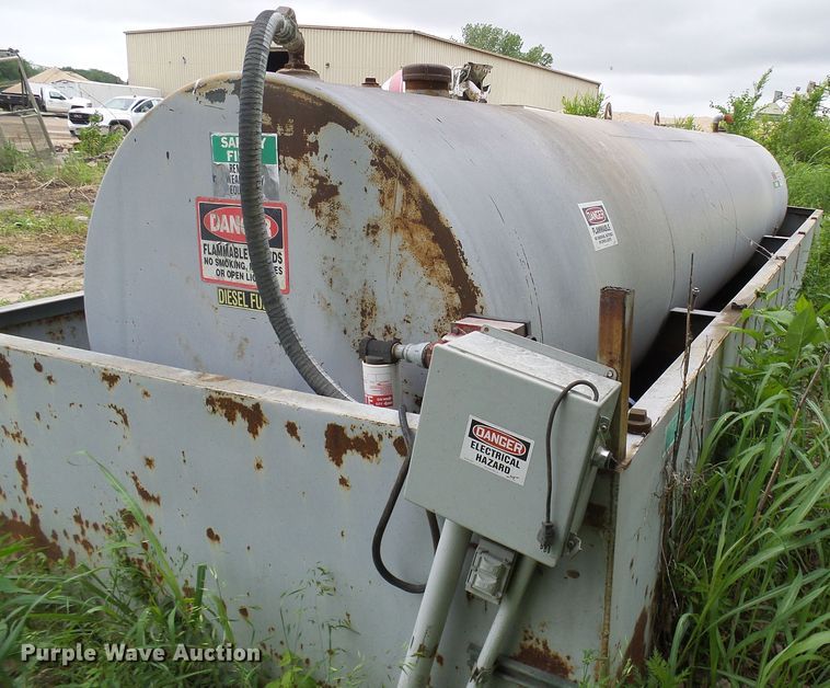 image for item DG5735 Fuel tank