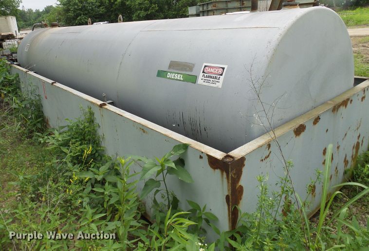 image for item DG5735 Fuel tank